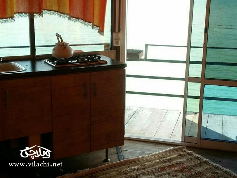 اجاره کلبه شیشه ای رو به دریا
