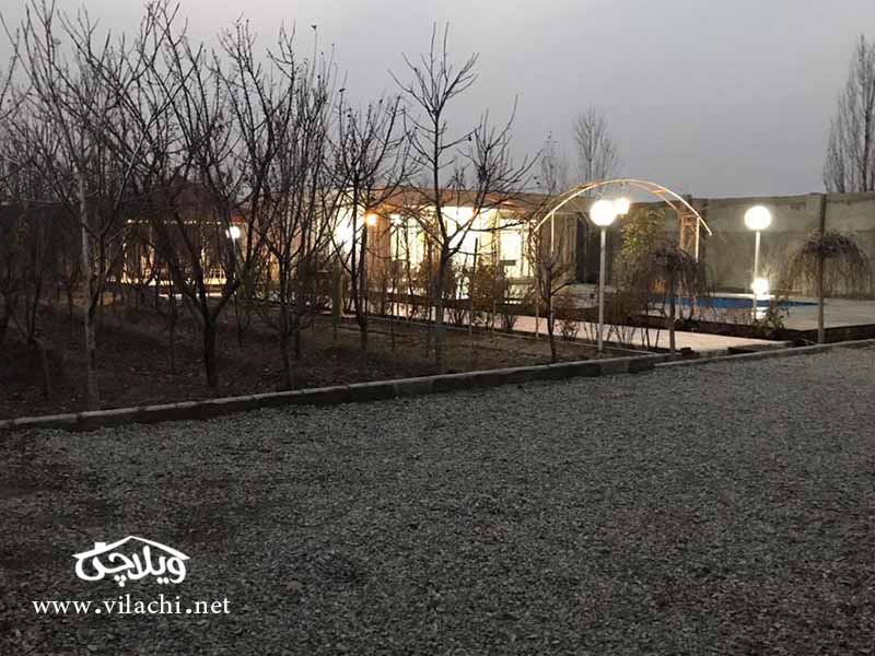 اجاره ویلا دو خوابه با استخر روباز در کردان