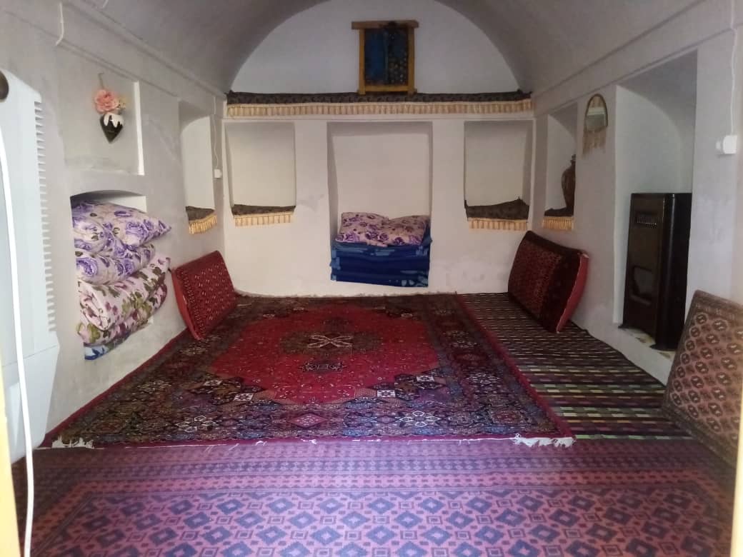 عمارت غارنمکی مسین بابا سمنان