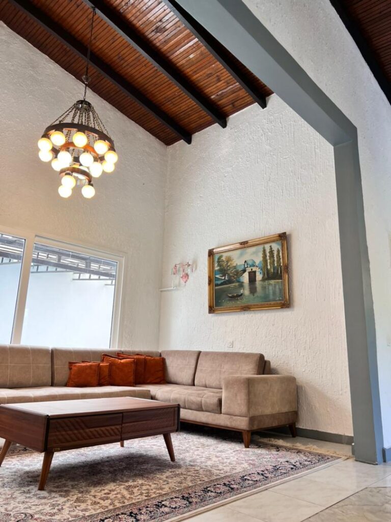 ۵۷۵۲۴۵de-ef60-4b7a-8497-d8d7cf3849cb